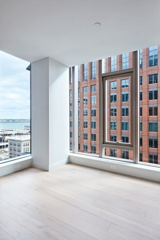 Building Photo - 135 Seaport Blvd