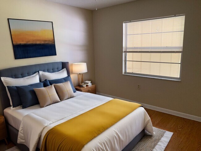Foto del edificio - 6907 Mathers Ln
