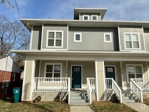 Building Photo - 1716 24th Ave N