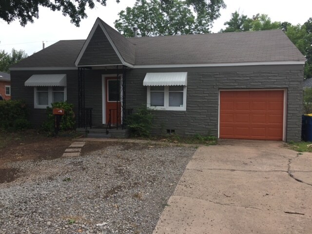 Building Photo - 2019 W Admiral Rd