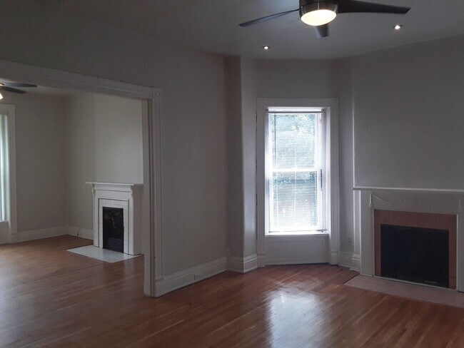 Building Photo - 1238 Garvin Place
