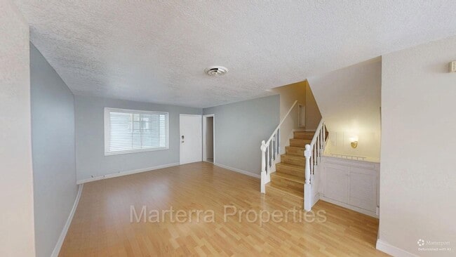 Building Photo - 3 Bed/2 Bath Home in Monticello Community