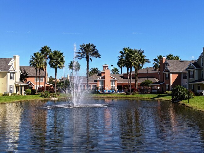 Building Photo - Move-in Ready first floor 2/2 Condo in Lee...