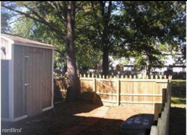 Primary Photo - 932 Ketch Ct