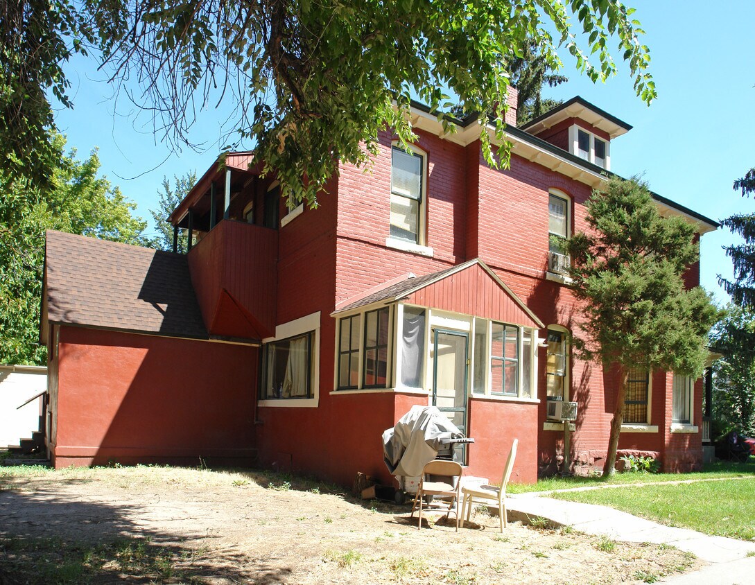 Primary Photo - 1203 N 13th St