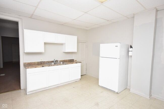 Building Photo - 1523 S Talbott St