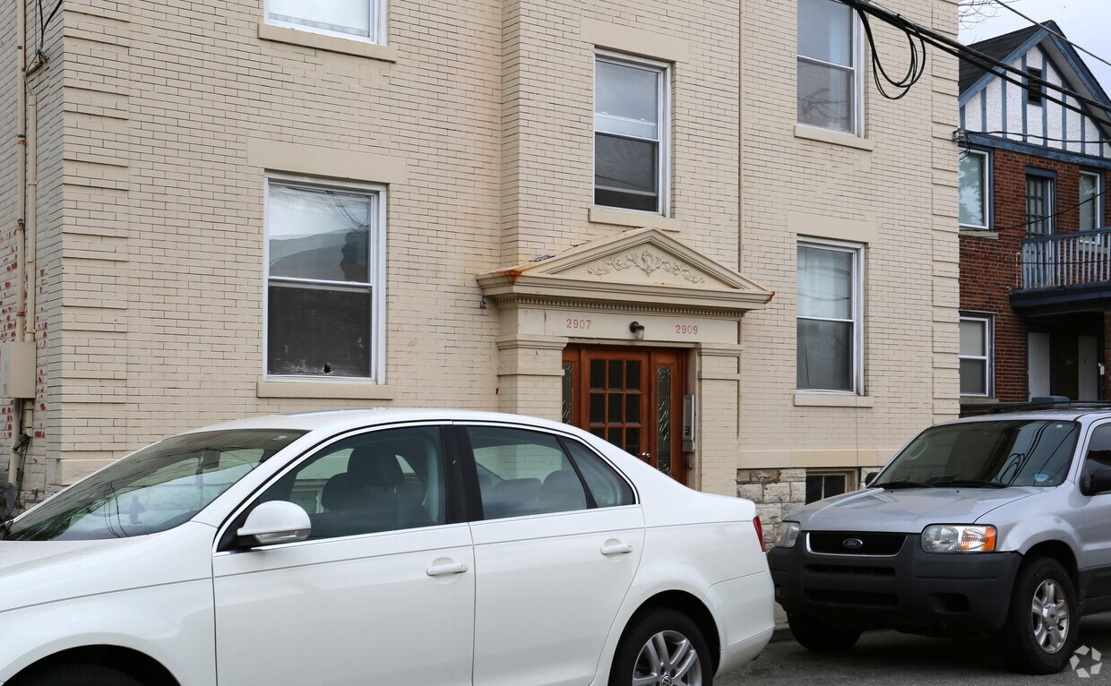 Foto del edificio - 2907-2909 Glendora Ave