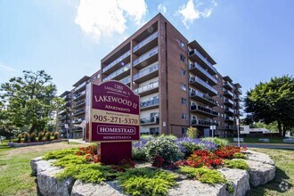 Building Photo - Lakewood Apartments II