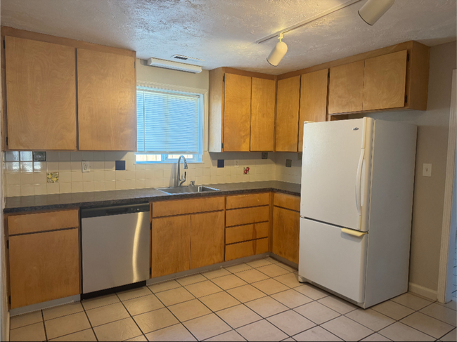 Building Photo - 86023rd