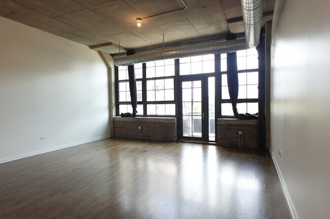 Foto del edificio - 3963 W Belmont Ave