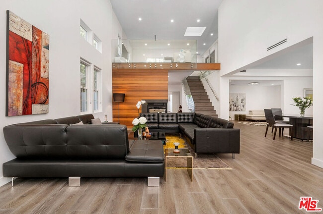 Foto del edificio - 14632 Valley Vista Blvd