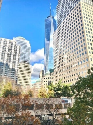 Building Photo - 300 Albany St