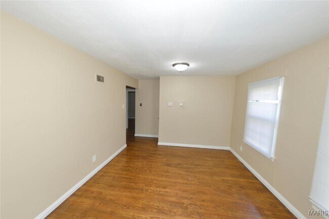 Foto del edificio - 6127 Shillington Dr