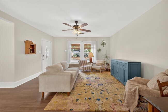 Foto del edificio - 5610 Truett St