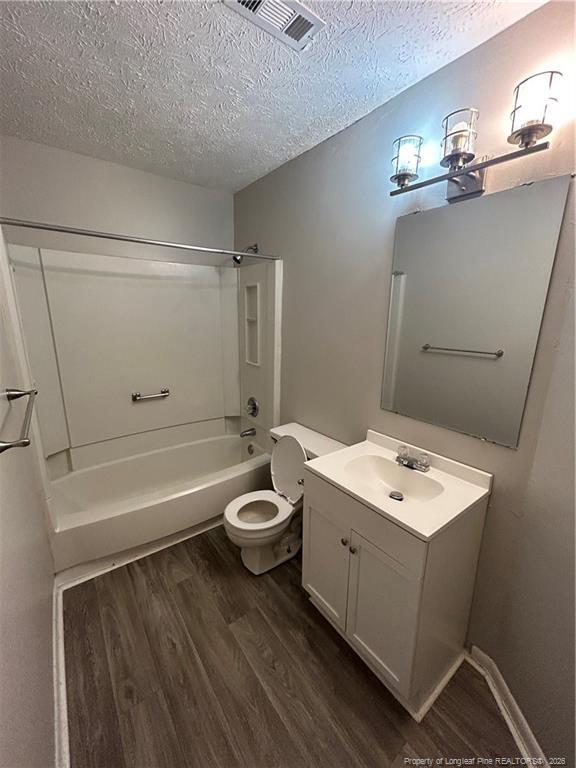 Foto del edificio - 909 Applewood Ln