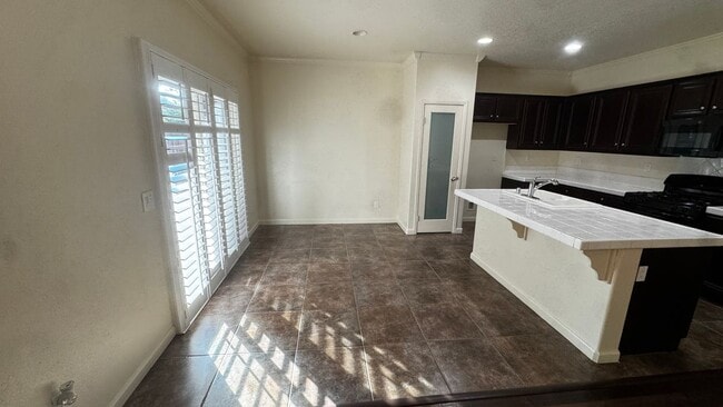 Building Photo - 5419 Woodard Ridge Dr