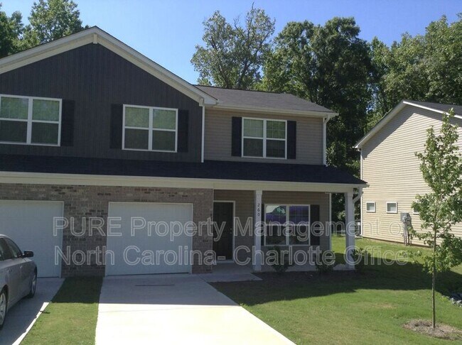 Building Photo - 260 Village Creek Way