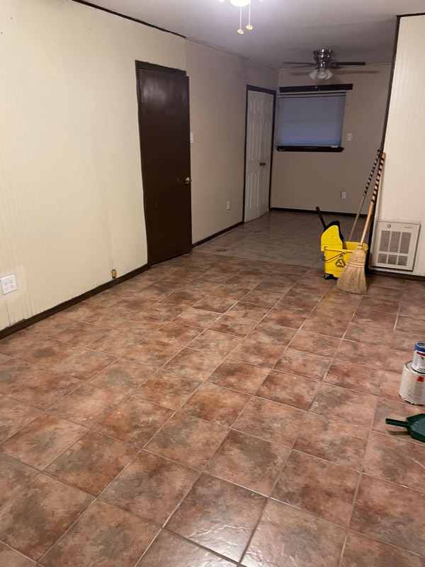 Building Photo - 648 Bannerwood Dr
