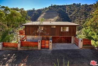 Building Photo - 8040 Highland Trail