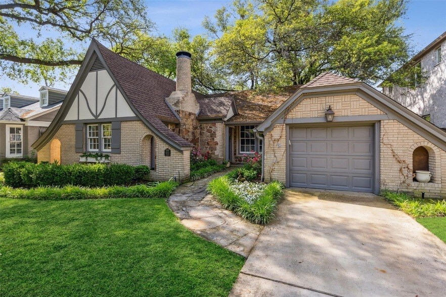 Foto principal - 4217 Purdue Ave