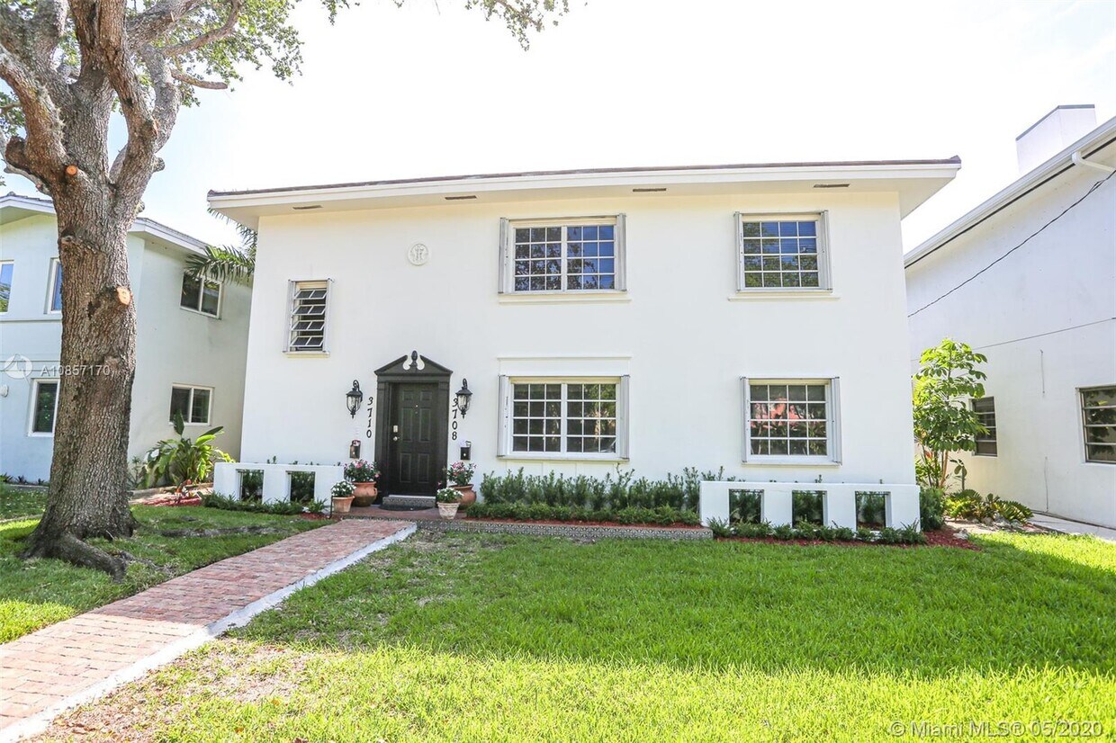3708 Ponce de Leon Blvd Unit 3708, Coral Gables, FL 33134 Apartment for Rent in Coral Gables