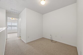 Building Photo - 25222 Boulder Bend Ln