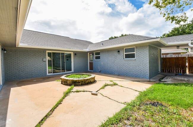 Foto del edificio - 5602 Beechnut St