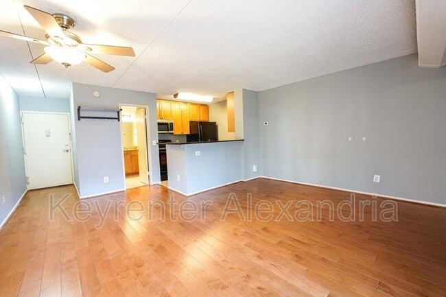 Photo - 60 S Van Dorn St Apartment