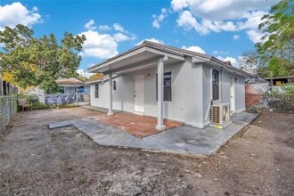 Building Photo - 2428 NW 28th St