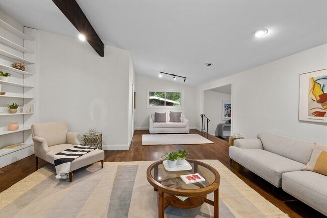 Foto del edificio - 10 Partridge Rd