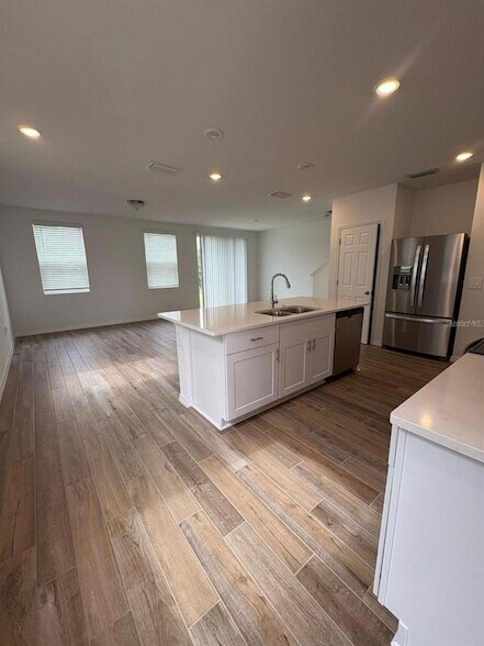 Foto del edificio - 16407 Bird of Paradise Ave