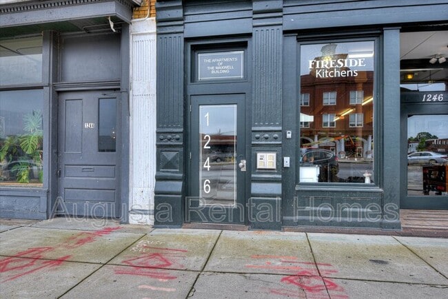 Building Photo - 1246 Broad St