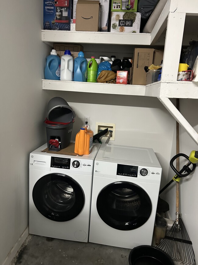 Foto del edificio - 1289 Homer City Way