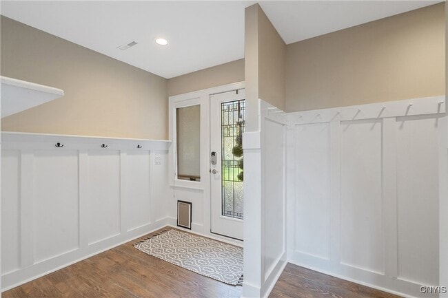 Building Photo - 1131 Marlyn Park Dr