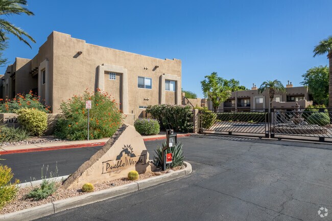 Building Photo - Pueblo Verde