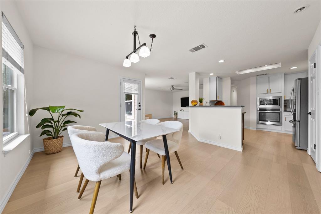 Foto principal - 3504 Flora Vista Loop