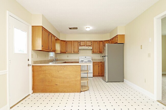 Foto del edificio - 10 Acre Scottsville Farmette - Bring Your ...