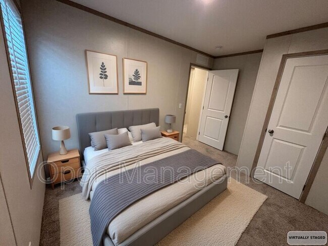 Foto del edificio - 725 S 12th St