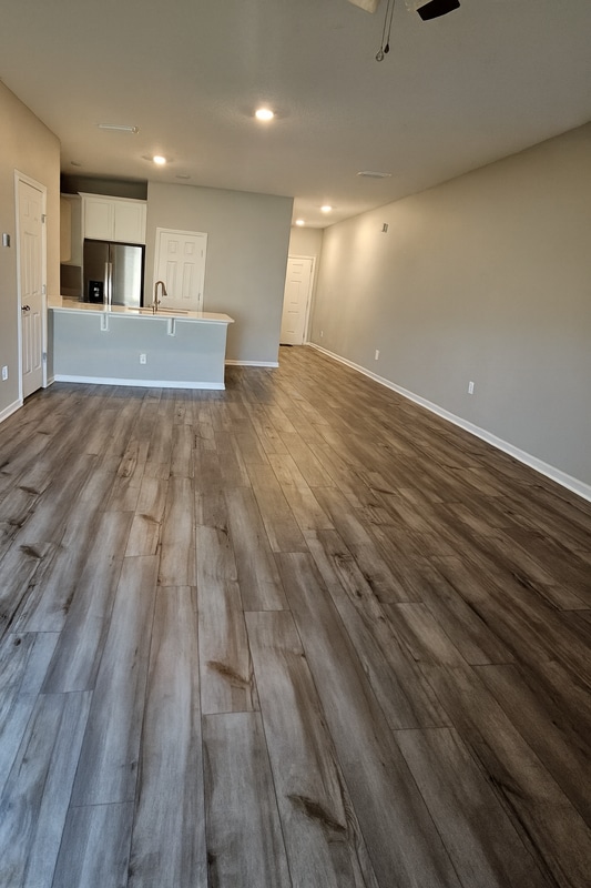 Foto del edificio - 9801 Fiddleback Ln