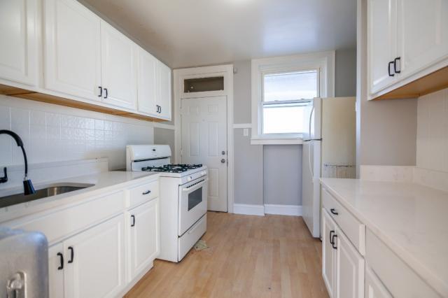 Foto del edificio - 1 bedroom in CHICAGO IL 60645