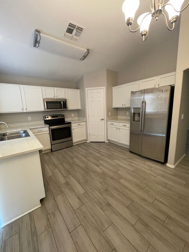 Foto del edificio - READY TO VIEW NOW! Gorgeous Remodeled Home in El Mirage