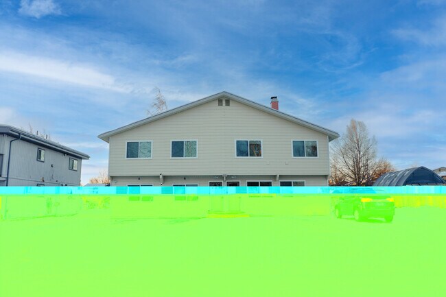 Foto del edificio - 8202 Mentra St