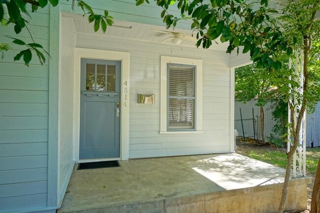 Building Photo - 4514 Avenue H