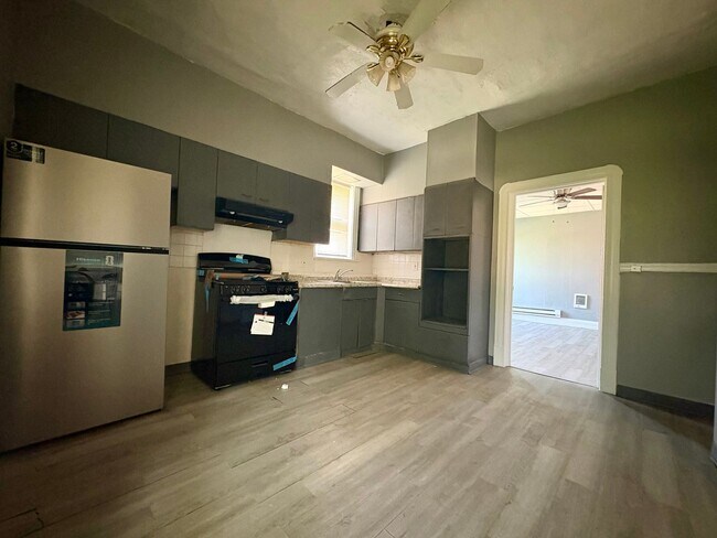 Foto del edificio - 3730-32 Maffitt Ave