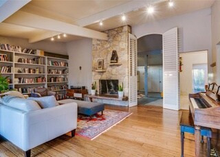 Building Photo - 2914 Gladiolus Ln