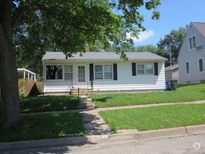 Building Photo - 1171 Bourland Ave