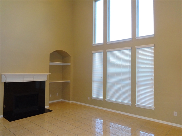 Building Photo - 4205 Lauren Ln