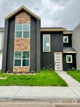 Building Photo - 708 W Seminole Ave