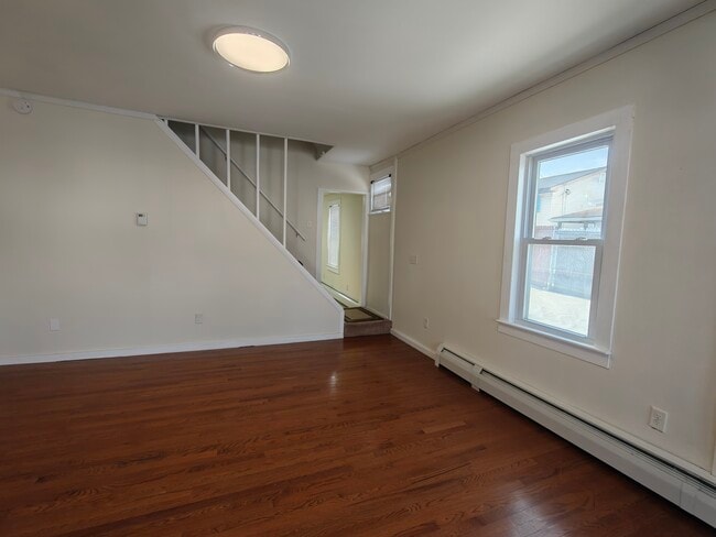 Building Photo - 509 Hallstead St