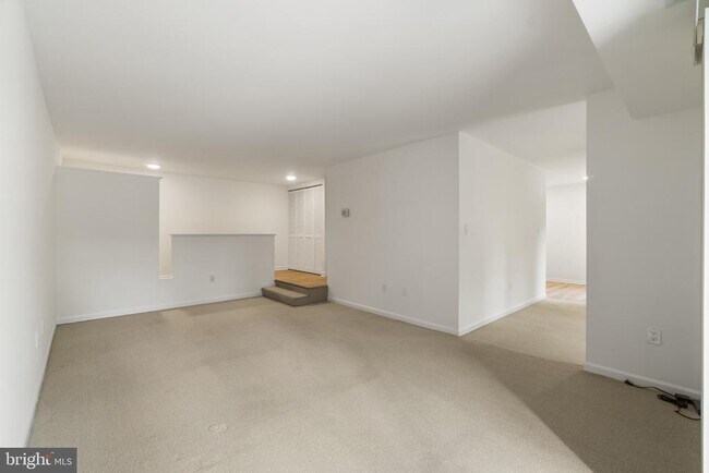 Foto del edificio - 9 Silverwood Cir